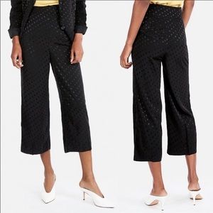Express Black Polka Dot Embossed High Rise Cropped Culottes Size 4